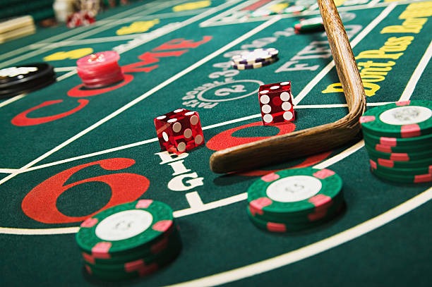 hk pool platform interface showing sports, casino, and esports markets