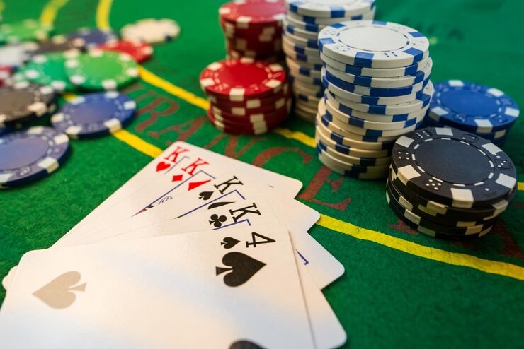 Capsa Susun card game interface on hk pool platform
